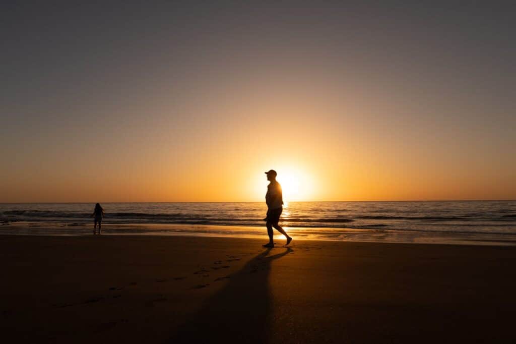 Plage de Lanzarote, coucher de soleil, idéal pour pêcher