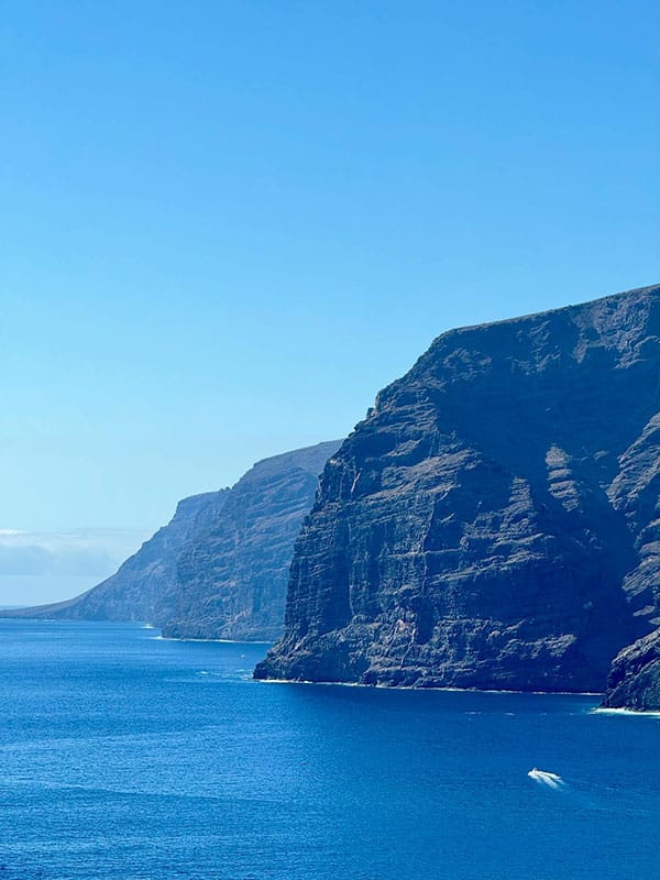 La côte ouest, Los Gigantes, Tenerife, magnifique cadre pour la pêche