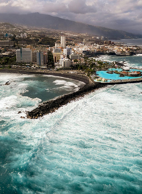 La côte nord, Puerto de la Cruz, Tenerife, magnifique cadre pour la pêche